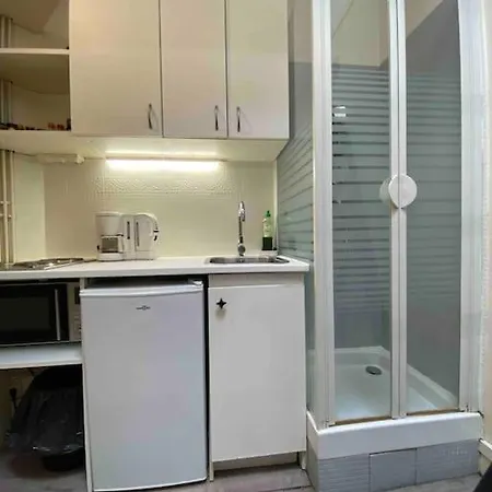 Studio 9m2 Tour Eiffel Invalide Champ De Mars 75015 شقة