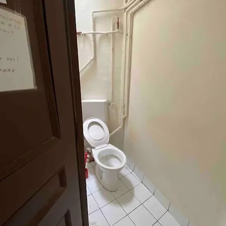 شقة Studio 9m2 Tour Eiffel Invalide Champ De Mars 75015 *