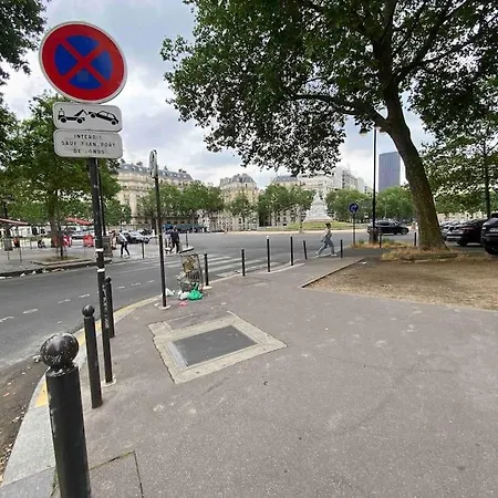 Studio 9m2 Tour Eiffel Invalide Champ De Mars 75015 شقة باريس