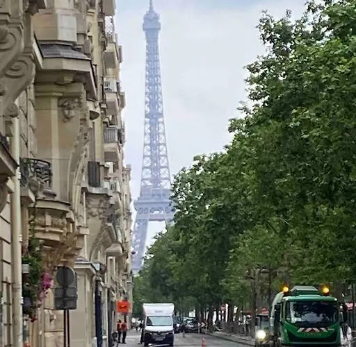Studio 9m2 Tour Eiffel Invalide Champ De Mars 75015 Appartement *